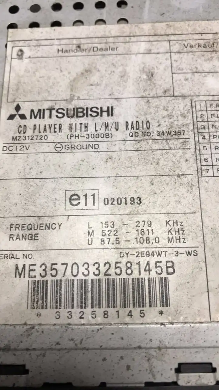 Mitsubishi Space Star (1998 - 2005) E11020193 Магнитола / мультимедийная система — фото 4