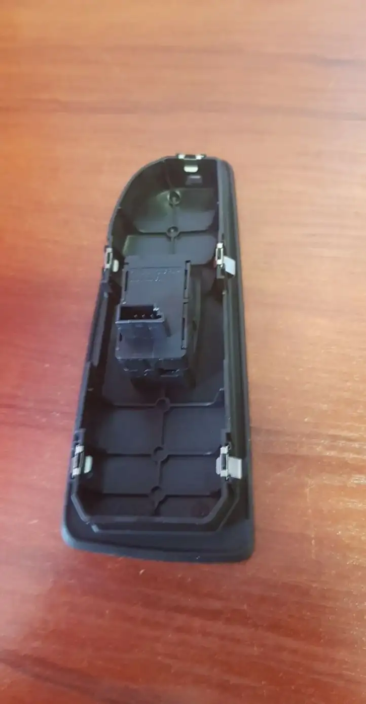 BMW 3 E90 E91 (2005 - 2012) 6935534 Кнопка стеклоподъемников — фото 3