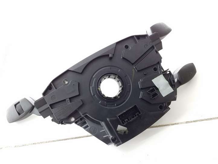 BMW 5 E60 E61 (2004 - 2010)  917020803 Комплект ручек