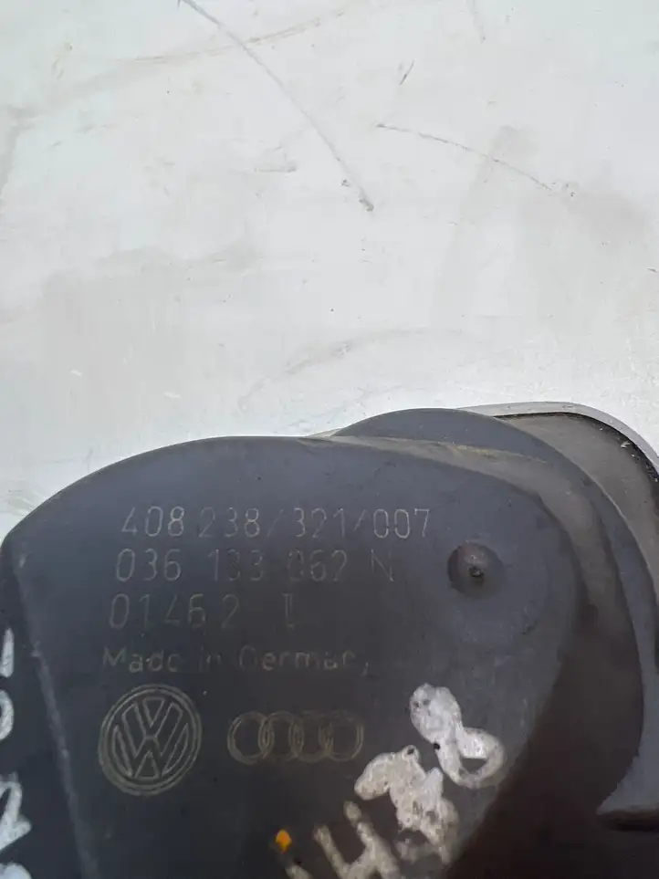 Volkswagen Polo (2001 - 2005) 036133062N Дроссельная заслонка — фото 2
