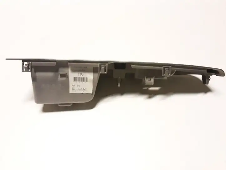 Subaru Forester SH (2008 - 2013) 94266FG500RH Накладка кнопки стеклоподъемника — фото 3