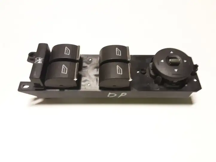 Ford Kuga II (2013 - 2019) AM5T14A132AA Кнопка стеклоподъемников — фото 1