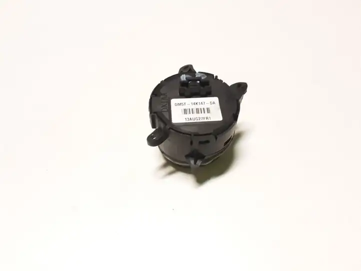 Ford Kuga II (2013 - 2019) DM5T14K147DA Кнопки на рулевом колесе — фото 4