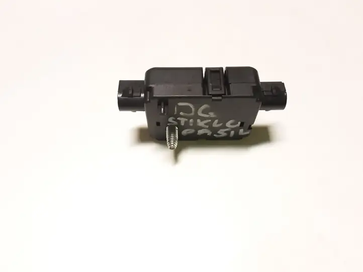 Mini Cooper Countryman R60 (2010 - 2016) 6520918547403 Усилитель антенны — фото 2