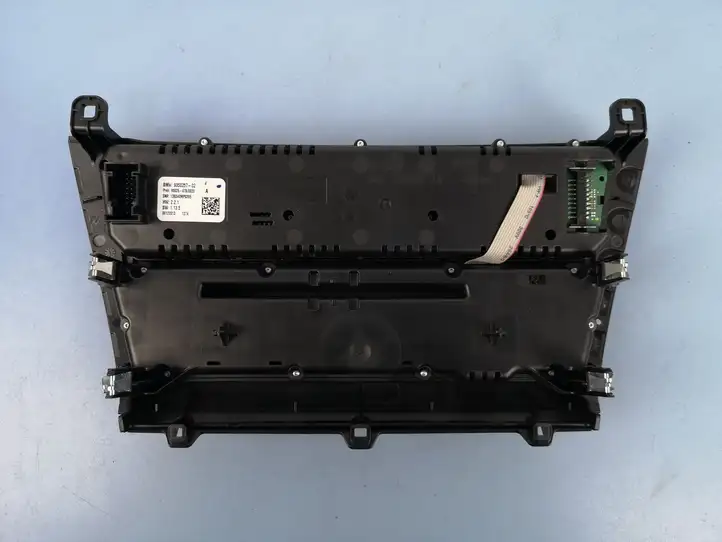 BMW X5 F15 (2013 - 2017) 9350257 Отделка блока климат-контроля — фото 3