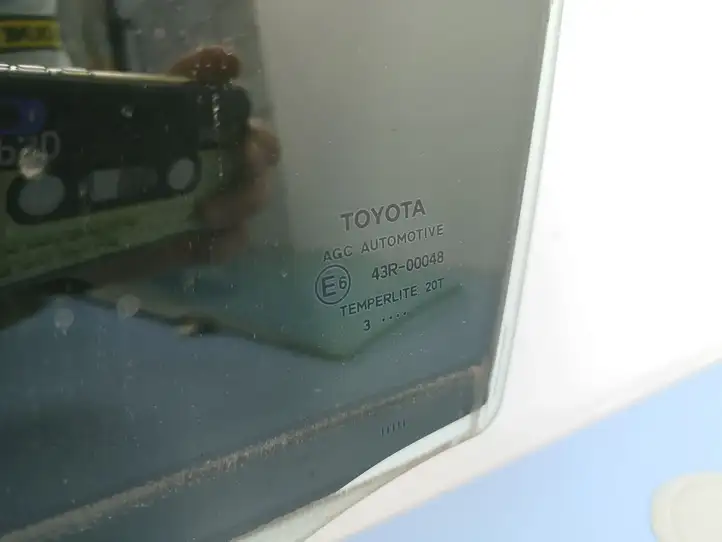 Toyota Avensis T270 (2012 - 2015) 43R00048 Стекло задней двери — фото 3