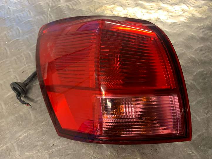 Nissan Qashqai (2006 - 2010)  26556JD000 Задний фонарь в кузове