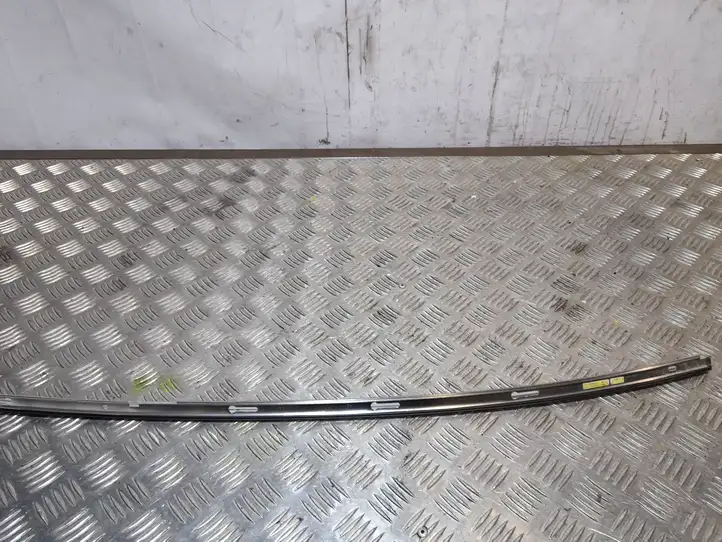 Mercedes-Benz E A207 (2010 - 2017) A2076730783 Накладка стоек лобового стекла — фото 1