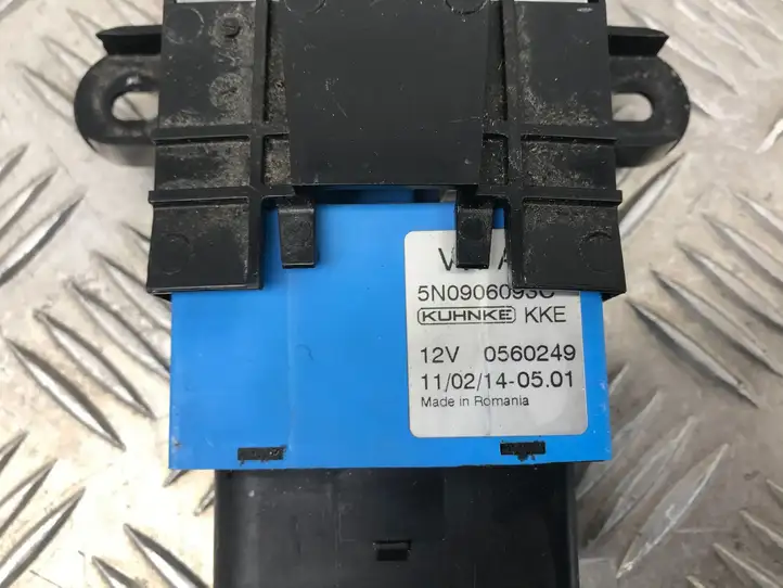 Audi Q3 8U (2011 - 2014) 3C0201801 Катализатор / DPF / FAP — фото 3