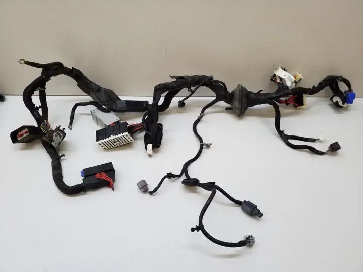 Jeep Cherokee (2013 - 2017) 68234080AC Прочая электропроводка — фото 6