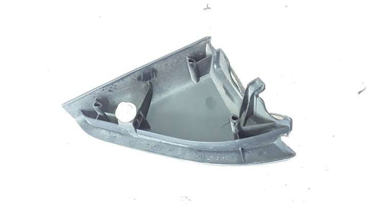 Toyota Corolla E120 E130 (2000 - 2004)  6749212460 Отделка бокового динамика