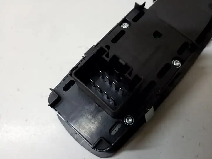 Jeep Cherokee (2013 - 2017) 56046554AD Кнопка стеклоподъемников — фото 4