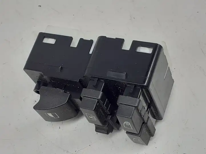 BMW 7 E65 E66 (2001 - 2008) 6917108 Кнопка стеклоподъемников — фото 2