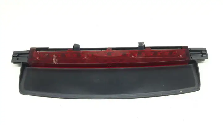 Audi A6 S6 C6 4F (2004 - 2008) 4F5945097 Дополнительный стоп фонарь — фото 1