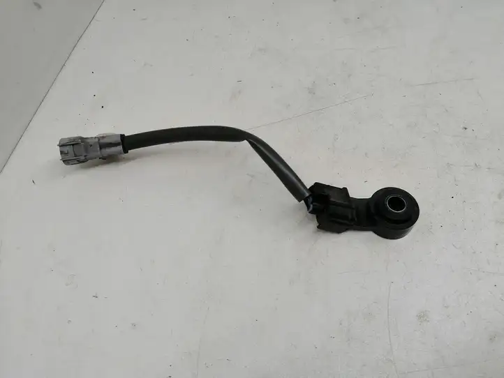 Toyota Yaris (2014 - 2019) 8961502020 Датчик детонации — фото 1