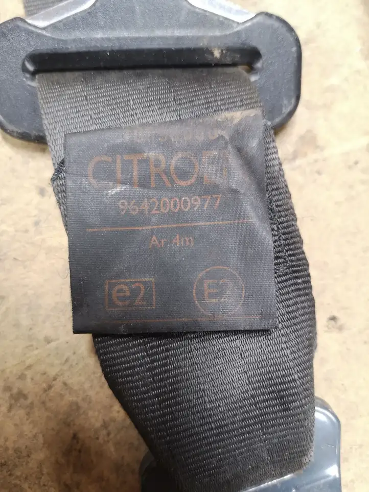 Citroen Xsara Picasso (1999 - 2012) 9642000977 Задний ремень безопасности — фото 3