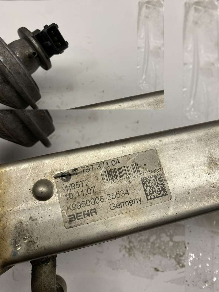 BMW 3 E90 E91 (2005 - 2012)  779737104 Охладитель EGR