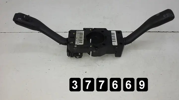 Volkswagen PASSAT B5.5 (2001 - 2005) 8l0953513h Другие включатели / ручки/ переключатели — фото 1