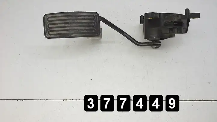 Nissan Qashqai (2006 - 2010) 1500dcinisan1128a Педаль акселератора — фото 1