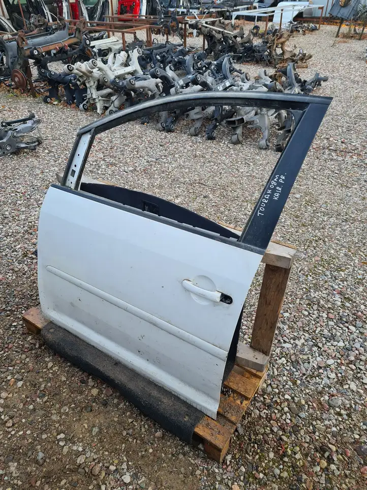 Volkswagen Touran I (2003 - 2010) Дверь — фото 2