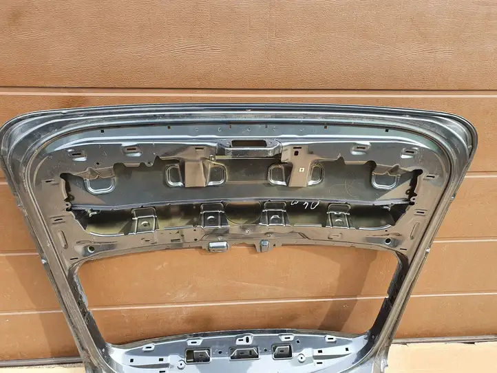 Skoda Yeti (5L) (2009 - 2012) 5L6827197A Крышка багажника — фото 11