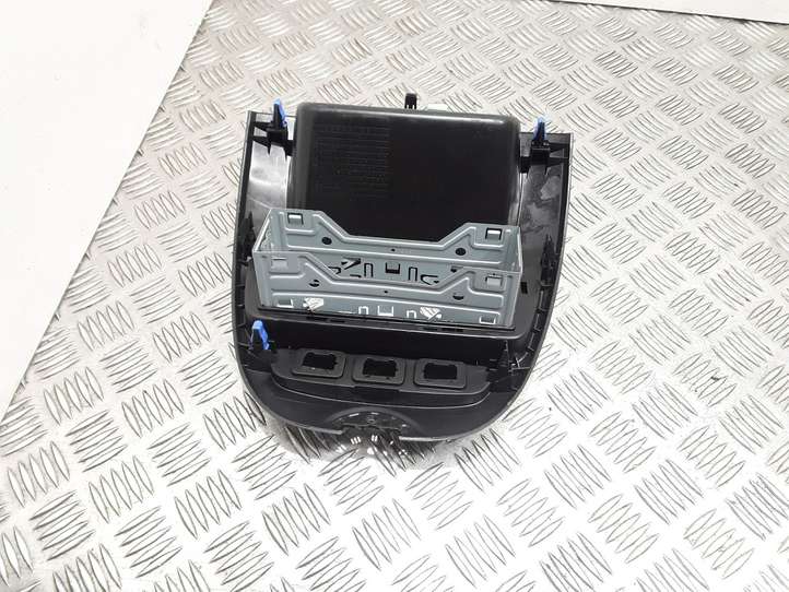 Toyota Aygo (2008 - 2012)  554050H010 Отделочный щит панели (центральный)