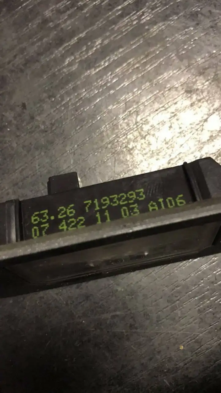 BMW 3 F30 F35 F31 (2012 - 2018) 7193293 Подсветка номера — фото 3