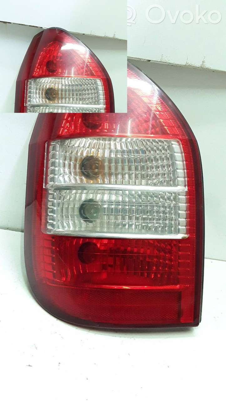Opel Zafira (2003 - 2006)  62280 Задний фонарь в кузове