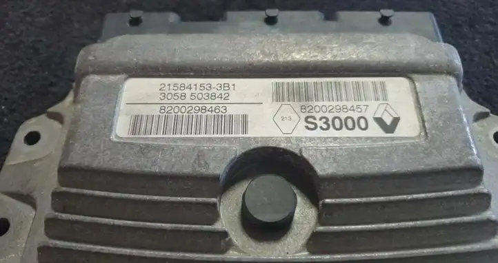 Renault Scenic II - Grand scenic II (2003 - 2006) 215841533B1 Блок управления двигателем (ЭБУ) — фото 2