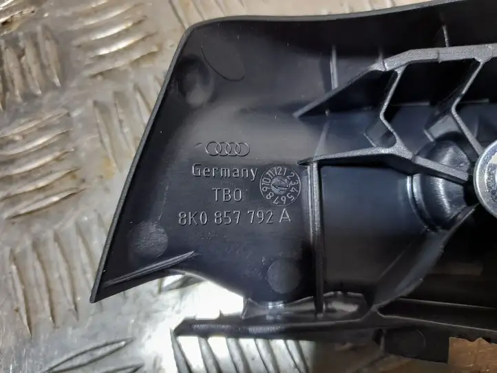 Audi A4 S4 B8 8K (2011 - 2015) 8K0857792A Прочие детали салона — фото 3