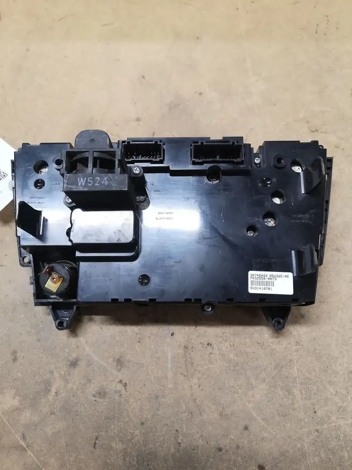 Volvo S60 (2004 - 2010) 30746022 Блок управления климат-контролем — фото 3