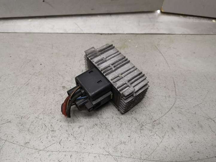 Opel Astra (1998 - 2004)  09132691 Реле подогрева свеч