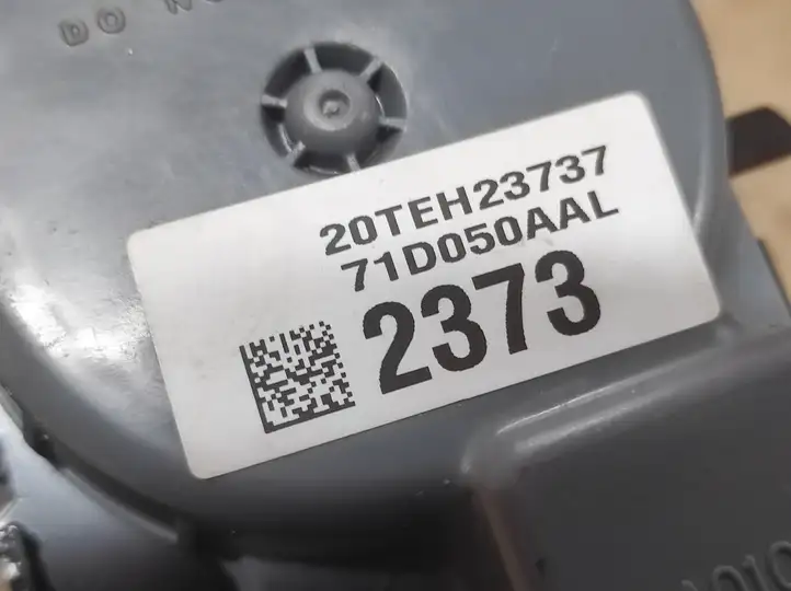 Opel Antara (2011 - 2017) 20TEH23737 Задний ремень безопасности — фото 4
