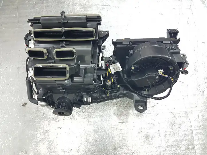 Ford Fusion II (2013 - ) DHS7H19B555CCD Комплект системы вентиляции салона — фото 1