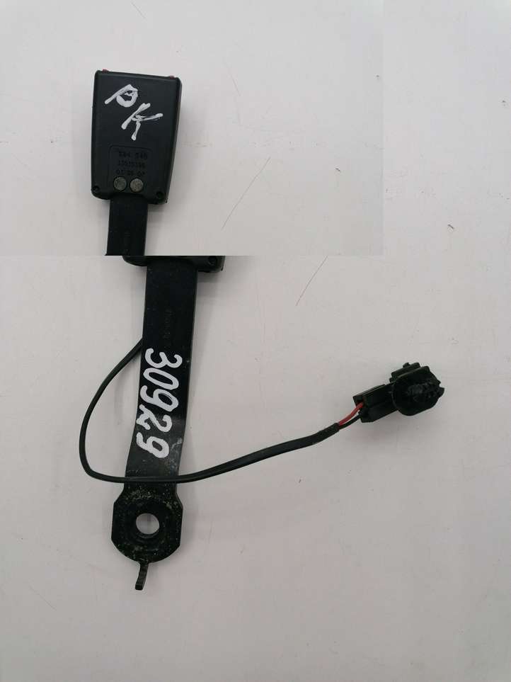 Renault Clio III (2005 - 2012)  33030396 Передняя звукоизоляция