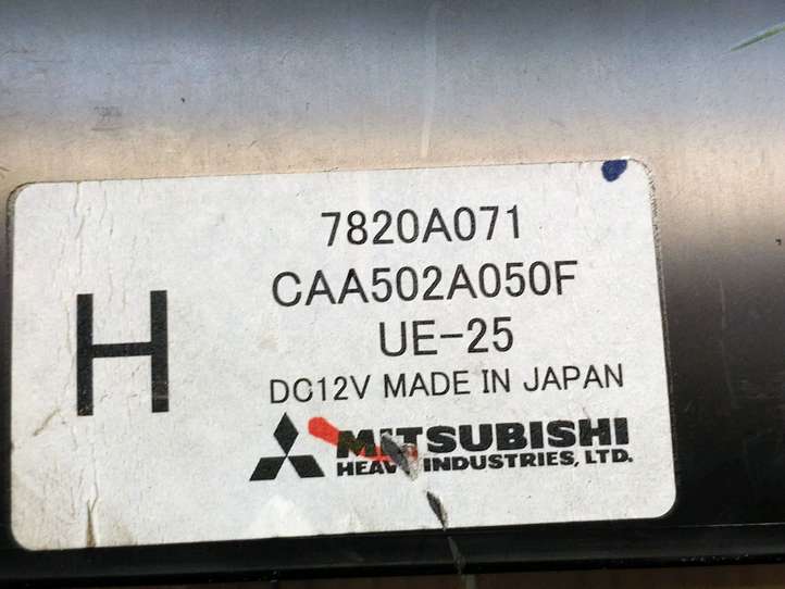 Mitsubishi Grandis (2003 - 2012)  7820A071 Блок управления кондиционера воздуха / климата/ печки (в салоне)