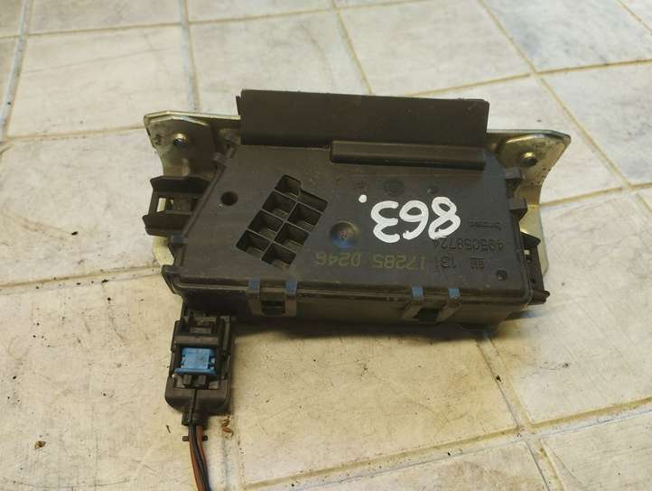 Opel Astra (2004 - 2009)  131172850246 Замок задней крышки