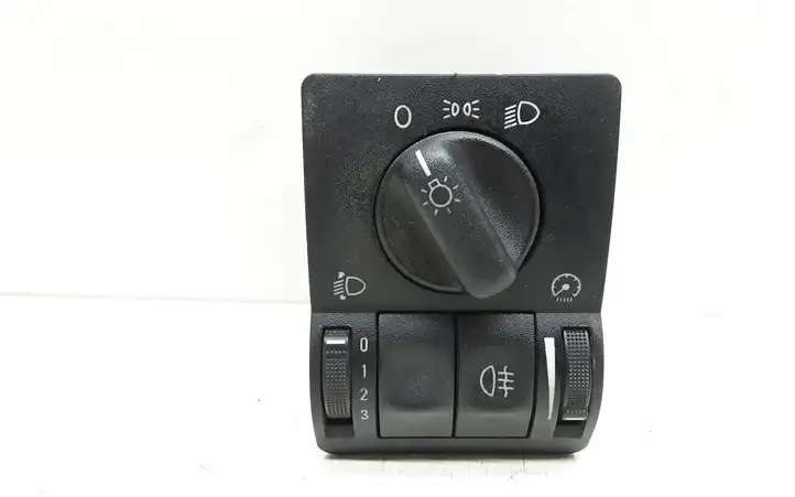 Opel Astra G (1998 - 2004) 09180774 Включатель фонарей — фото 1