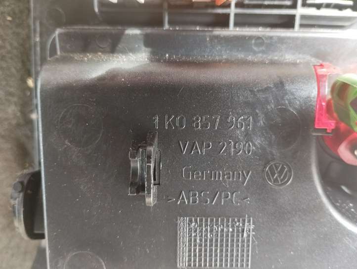 Volkswagen Golf V (2003 - 2009)  1K0857961 Передняя пепельница