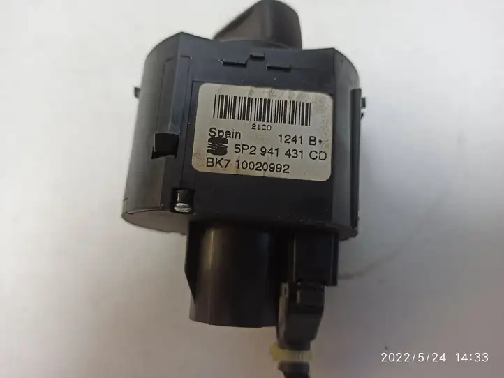 Seat Altea XL (2004 - 2015) Включатель фонарей — фото 3