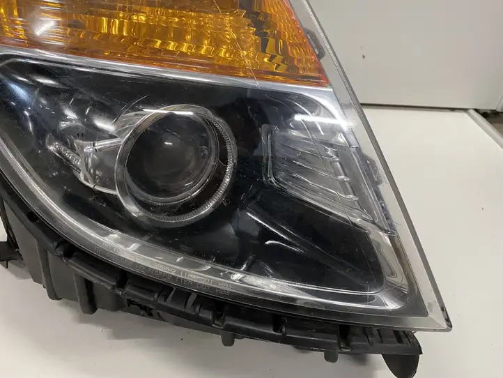 Ford Explorer (2005 - 2010) BB5313005C Передняя фара — фото 7