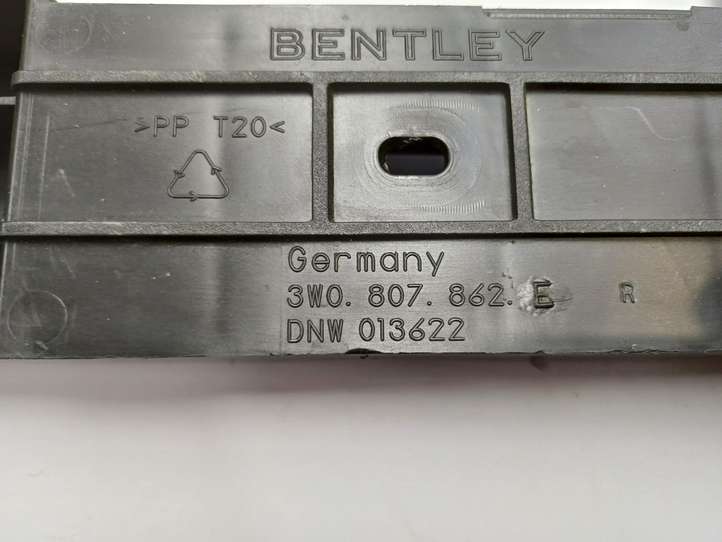 Bentley Continental (2003 - 2017)  3W0807862  Держатель заднего бампера (кронштейн)