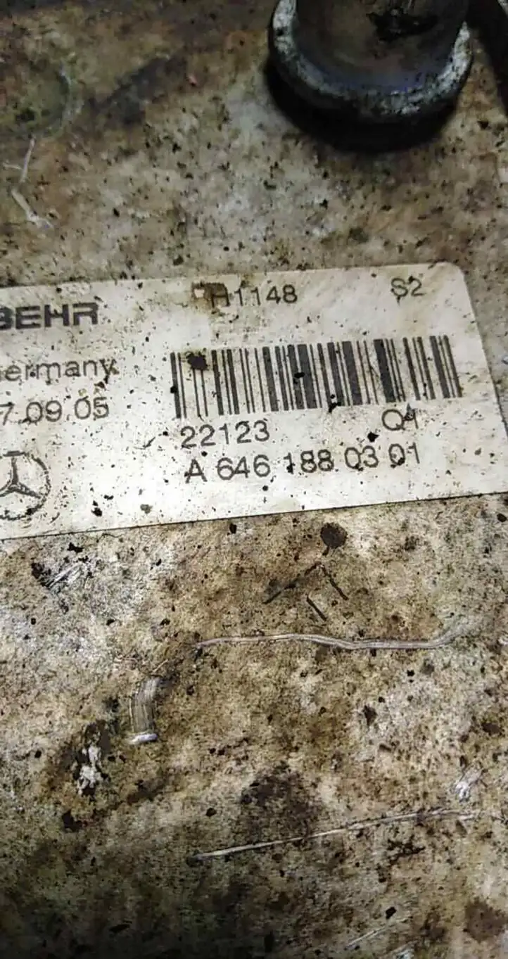 Mercedes-Benz E W211 (2002 - 2009) a6461880301 Кронштейн масляного фильтра — фото 3
