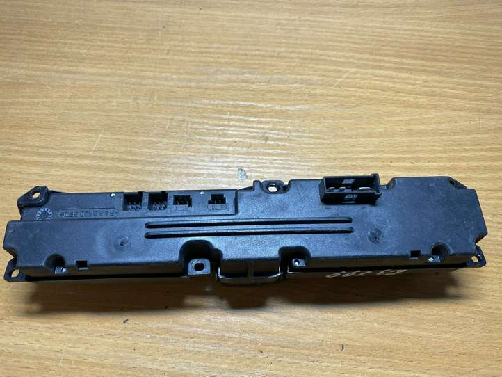Mercedes-Benz C W203 (2000 - 2007)  2038210951 Блок переключателей