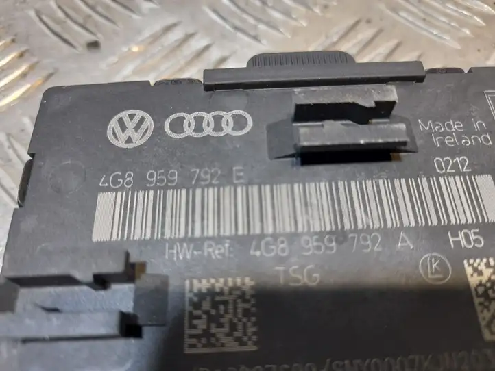 Audi A6 C7 (2011 - 2014) 4G8959792 Блок управления дверью — фото 2
