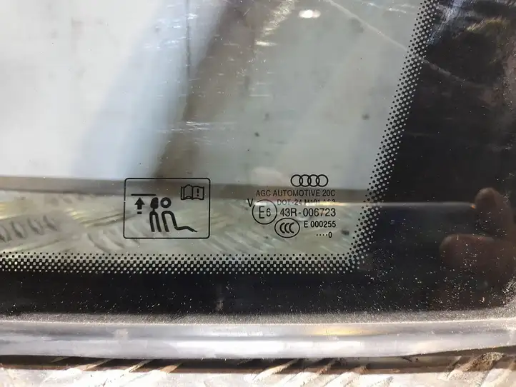 Audi Q5 SQ5 (2008 - 2012) 8R0845300 Заднее боковое стекло — фото 3
