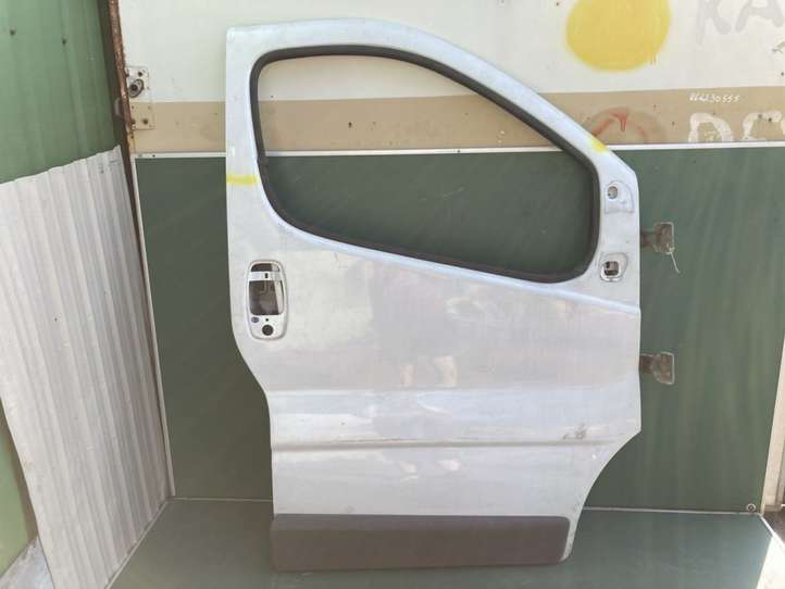 Renault Trafic II (X83) (2002 - 2014)  7799600482 Дверь