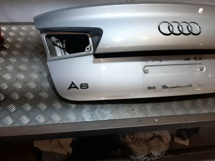 Audi A6 C7 (2011 - 2014) Крышка багажника — фото 1