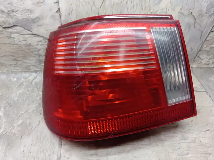 Seat Ibiza II (6k) (1999 - 2002) 6K6945257C Задний фонарь в кузове — фото 1