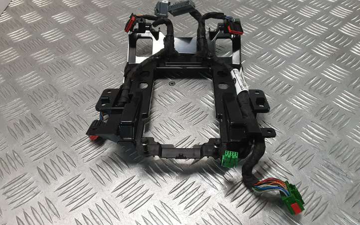 Land Rover Range Rover Evoque (2015 - 2018)  JJ3214K042DA Другой проводник